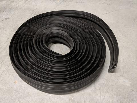 R634 Hose and Cable Ramp (60 x 16 x 9000 mm)