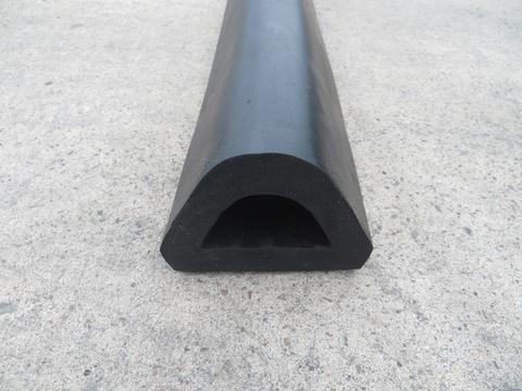 R114 Extrusion (95 x 82 x 3000 mm)