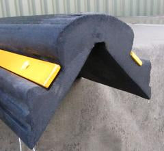 R095 Corner Protector (108 x 108 x 2500 mm)